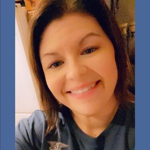 Meet your Posher, Caryn